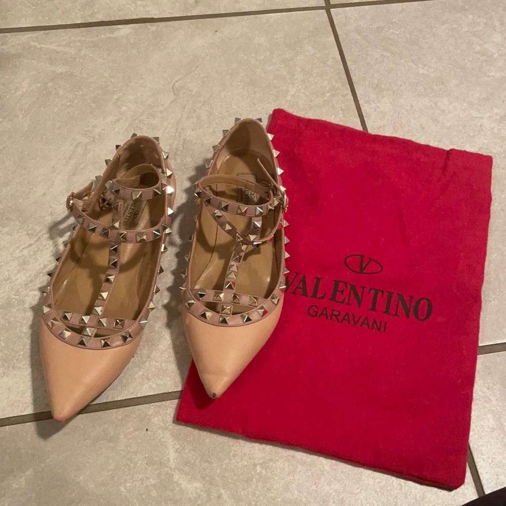 Valentino rock stud flats